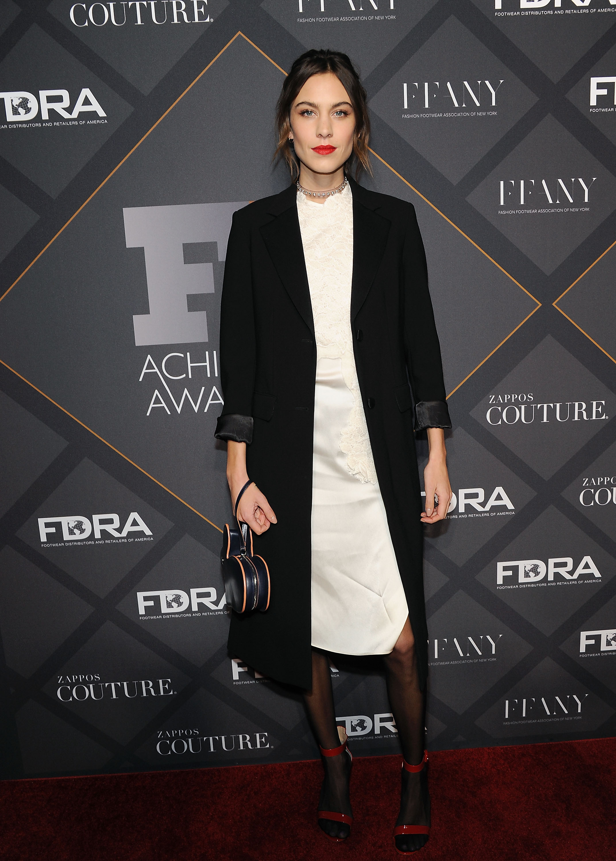NEW YORK, NY - DECEMBER 02: Model Alexa Chung attends the 29th FN Achievement Awards at IAC Headquarters on December 2, 2015 in New York City. (Photo by Desiree Navarro/WireImage)